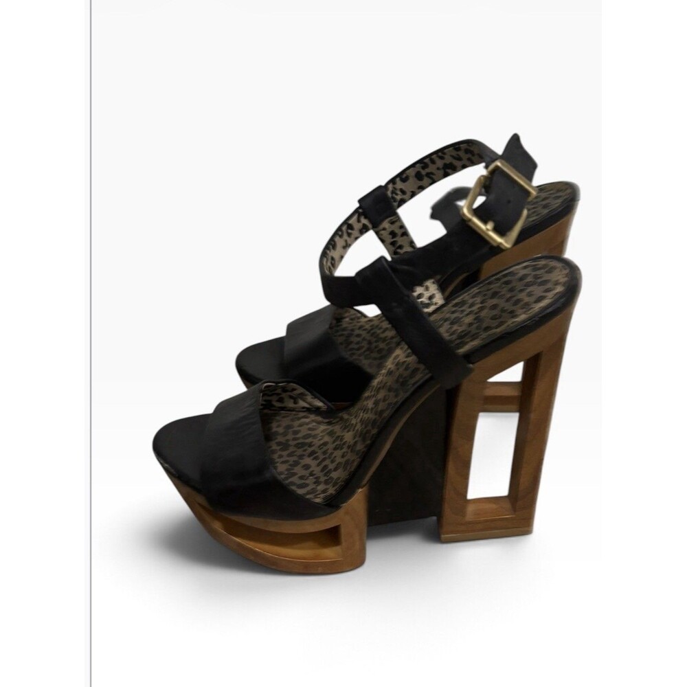 JESSICA SIMPSON Black Y2K Architectural Cutout Platform Heels Sandals Sz 7B